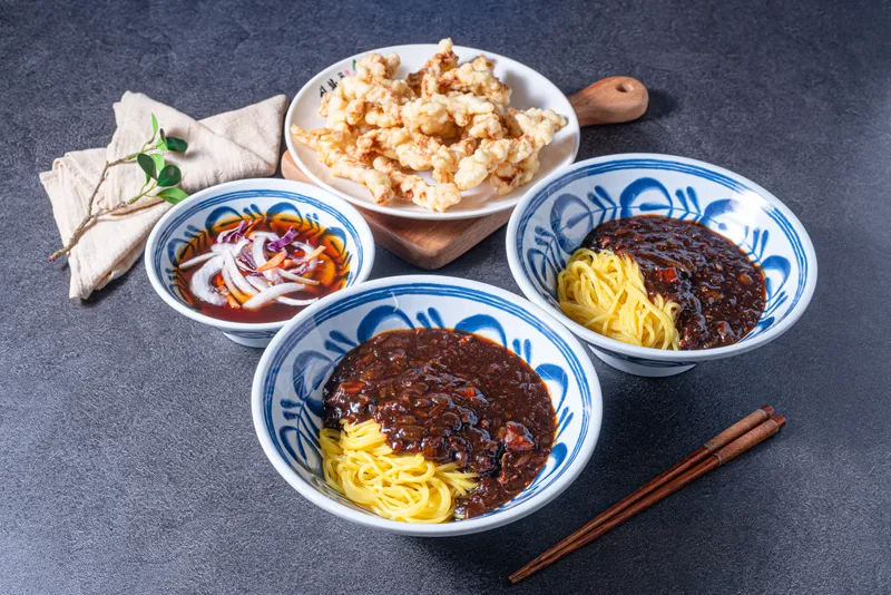 Best Mixed Rice Bowl in Mangwon - Sinhwaru