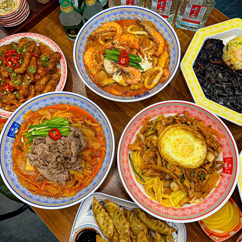 Mejor Black bean sauce noodles en Bundang - 보배반점 서현점