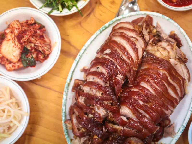 Mejor Pork Dishes en  - 성수족발