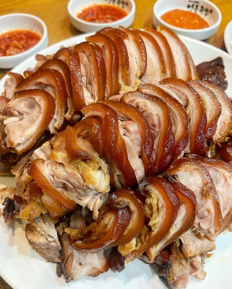 Best Pork Dishes in  - Yeongdong Jokbal Yangjae 3rd Branch