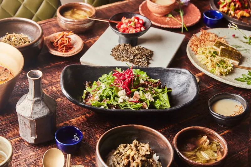 Best Mixed Rice Bowl in Insa-dong - Kkotbap Epida