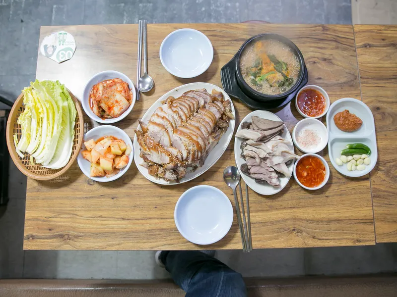 Mapo Wang Jokbal