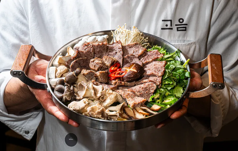 Best Sullungtang in Insa-dong - Malgeun Gomtang Goeum Jongno