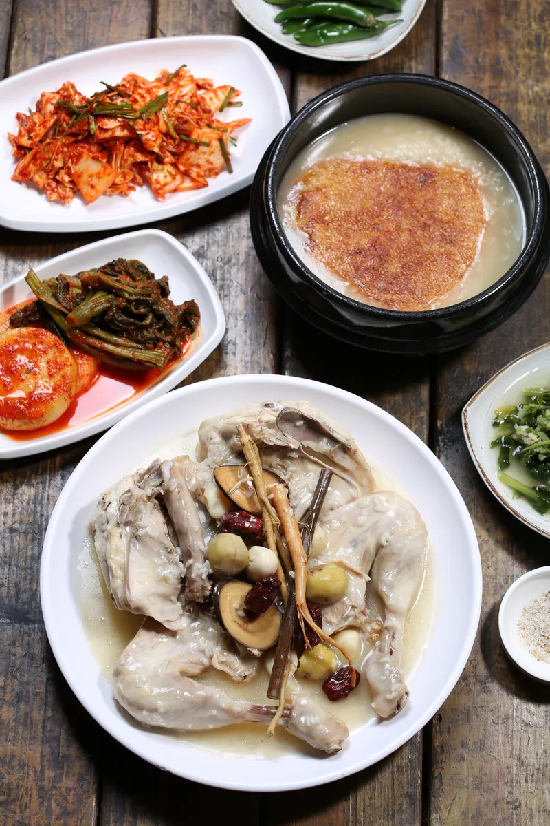Best Bo ssam in Ilsan - Daramjwi Maeul Nurungji Baeksuk
