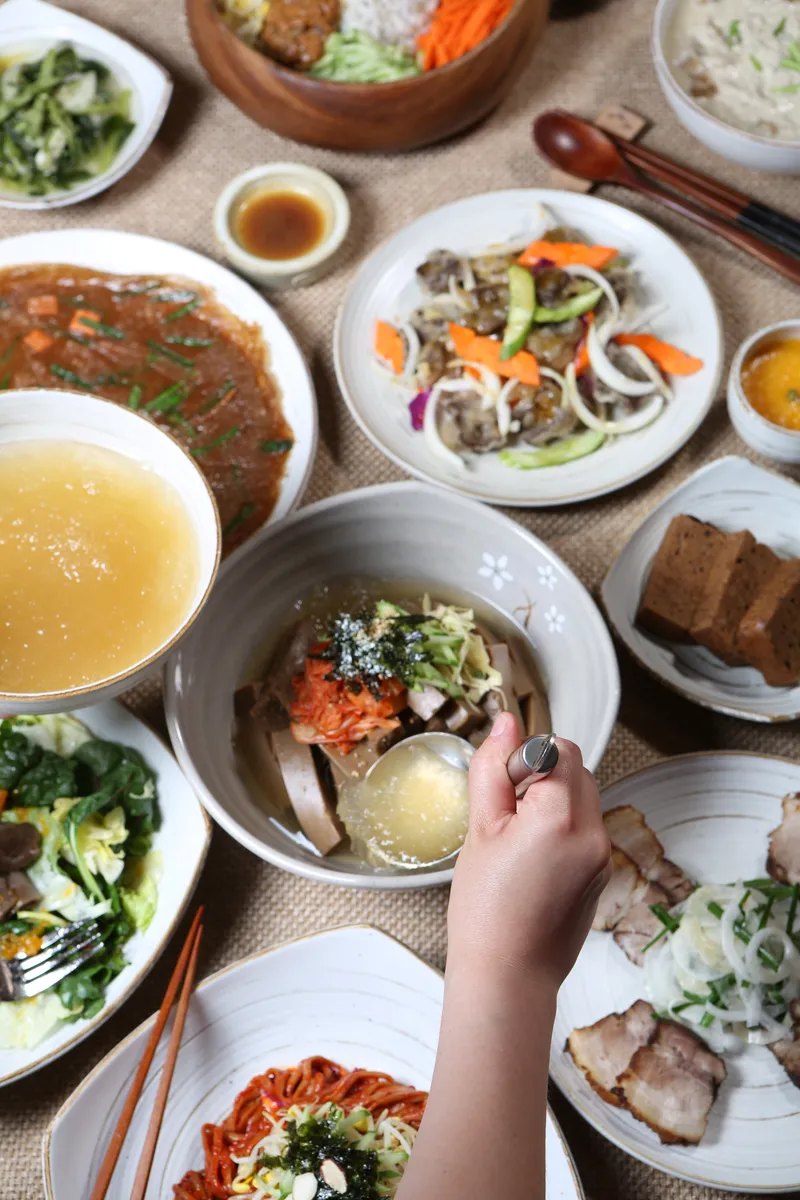 Best Bo ssam in Ilsan - Daramjwi Maeul Nurungji Baeksuk