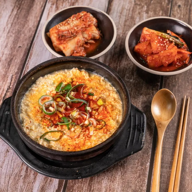 Best Korean blood sausage soup in Jeonju - Beodeunamu Sundae