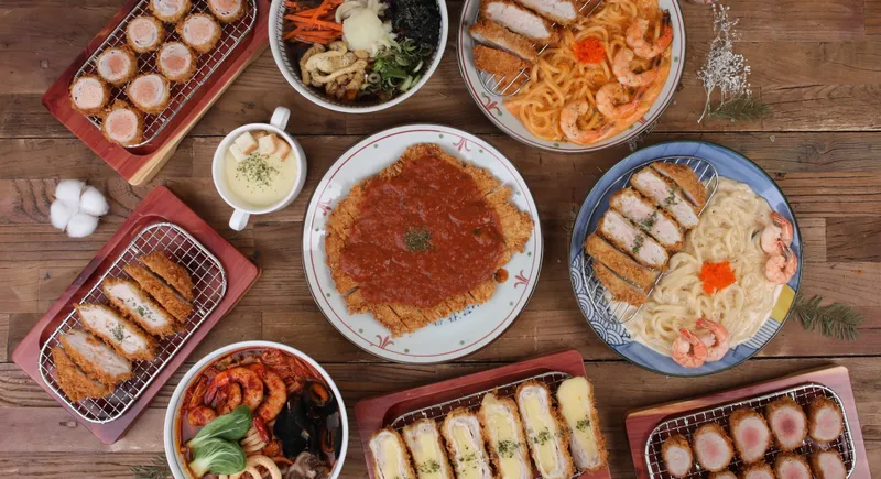 Mejor Jjamppong en Shinchon - 솜솜카츠 신촌본점