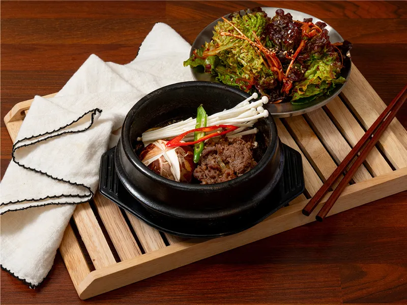 Best Sullongtang in Insadong - Seoul Kkakdugi Jongno Tower Branch