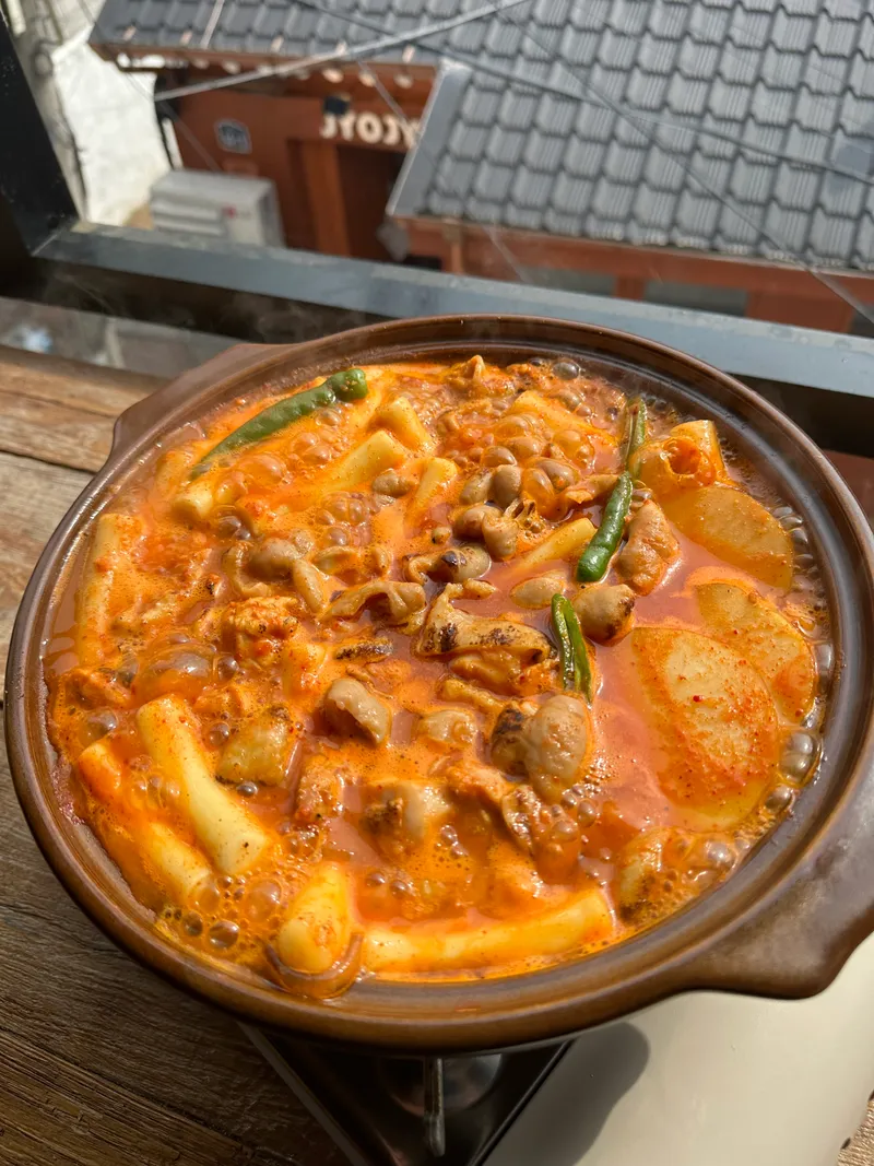 Best silkworm pupae dish in Hye Hwa - Hyehwahwa