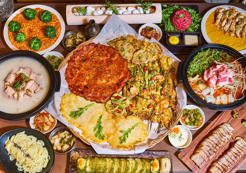 Best Spicy Noodle in Yeonnam - Damsori Yeonnam Branch