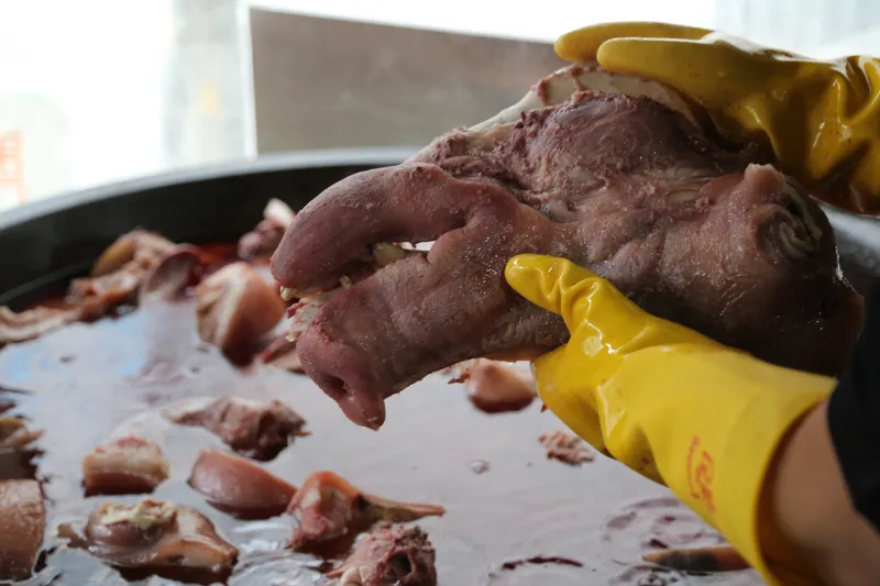 Best Korean sausage dish in Suwon - Saenggaknaneun Sundaeguk Bonjeom