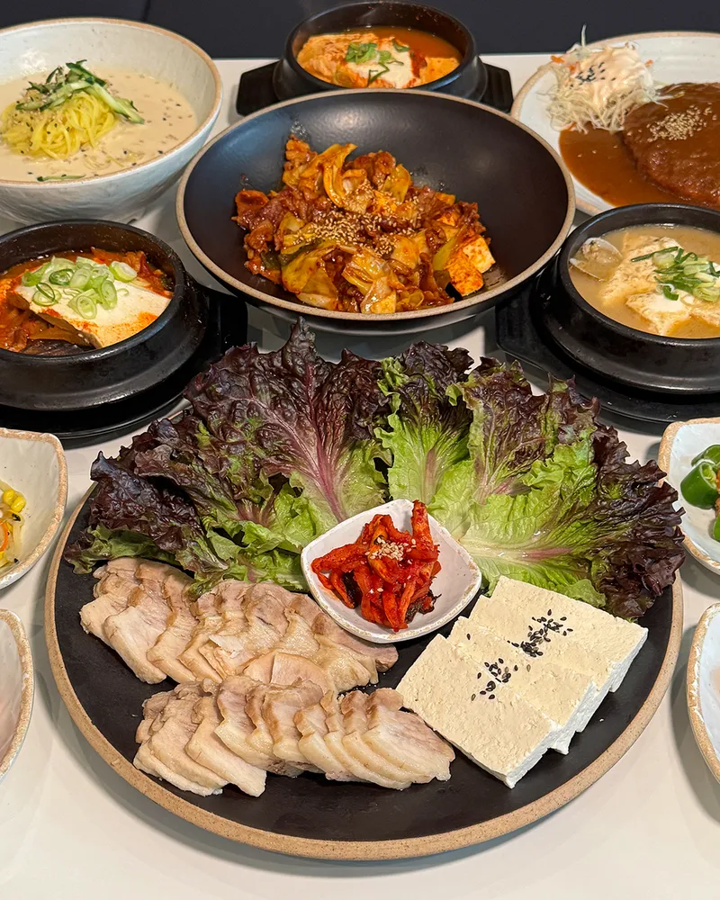 Best bo-sam in Suseong-gu - Soomswineun Sundubu Bonjeom