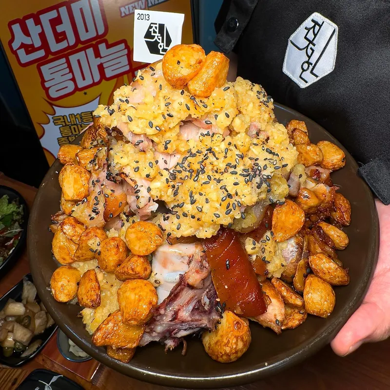 Best Pork Dishes in  - Jinjeonghan Jokbal Gangdong Cheonho Main Branch