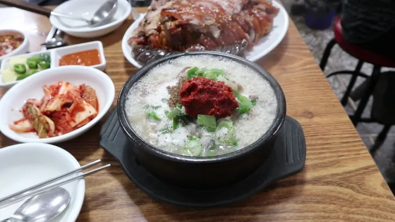 Somunnan Sundaeguk Wang Jokbal