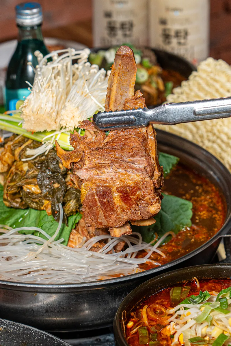 Best Spicy Pork Bone Stew in Pyeongtaek - Bonga Wang Ppyeo Gamjatang Byeongjeom Branch