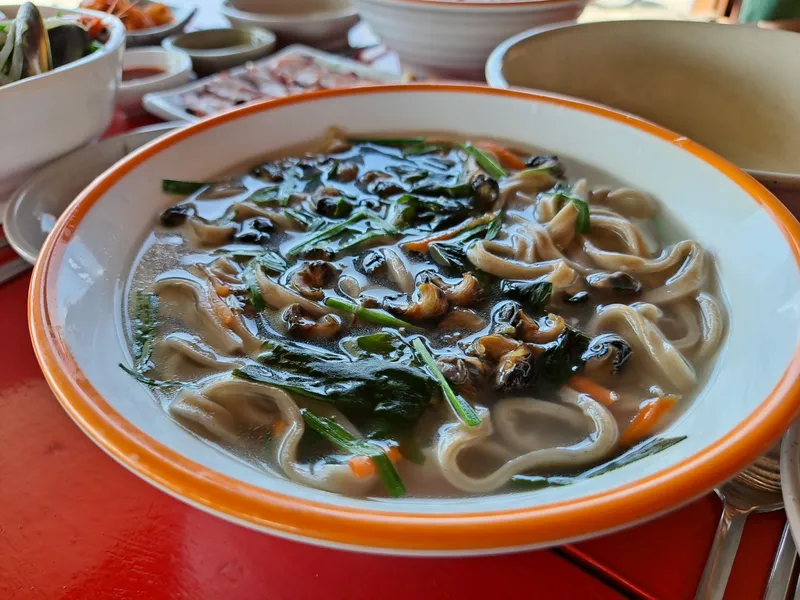 Best Korean Noodle Soup in Jeju City - Mulggo Haenyeoui Jip