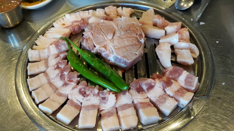 Best Black Pork Skewers in Jeju City - Kkangchon Heukdwaeji Hamdeok Bonjeom