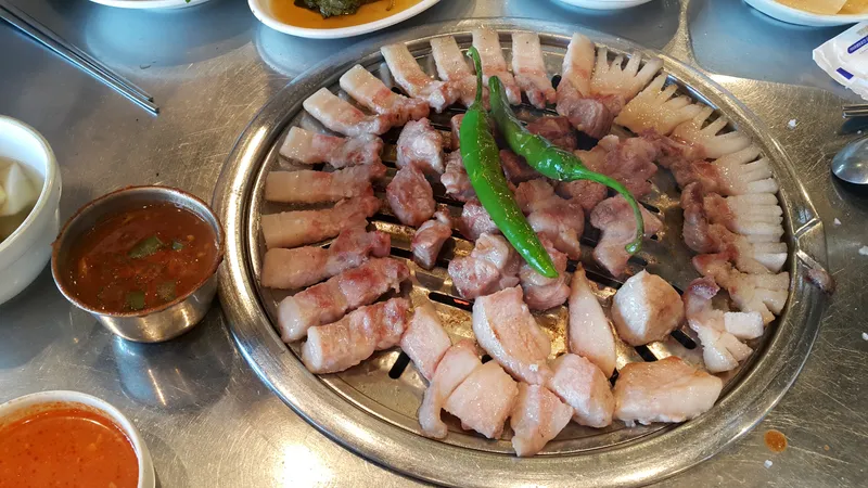 Best Black Pork Skewers in Jeju City - Kkangchon Heukdwaeji Hamdeok Bonjeom