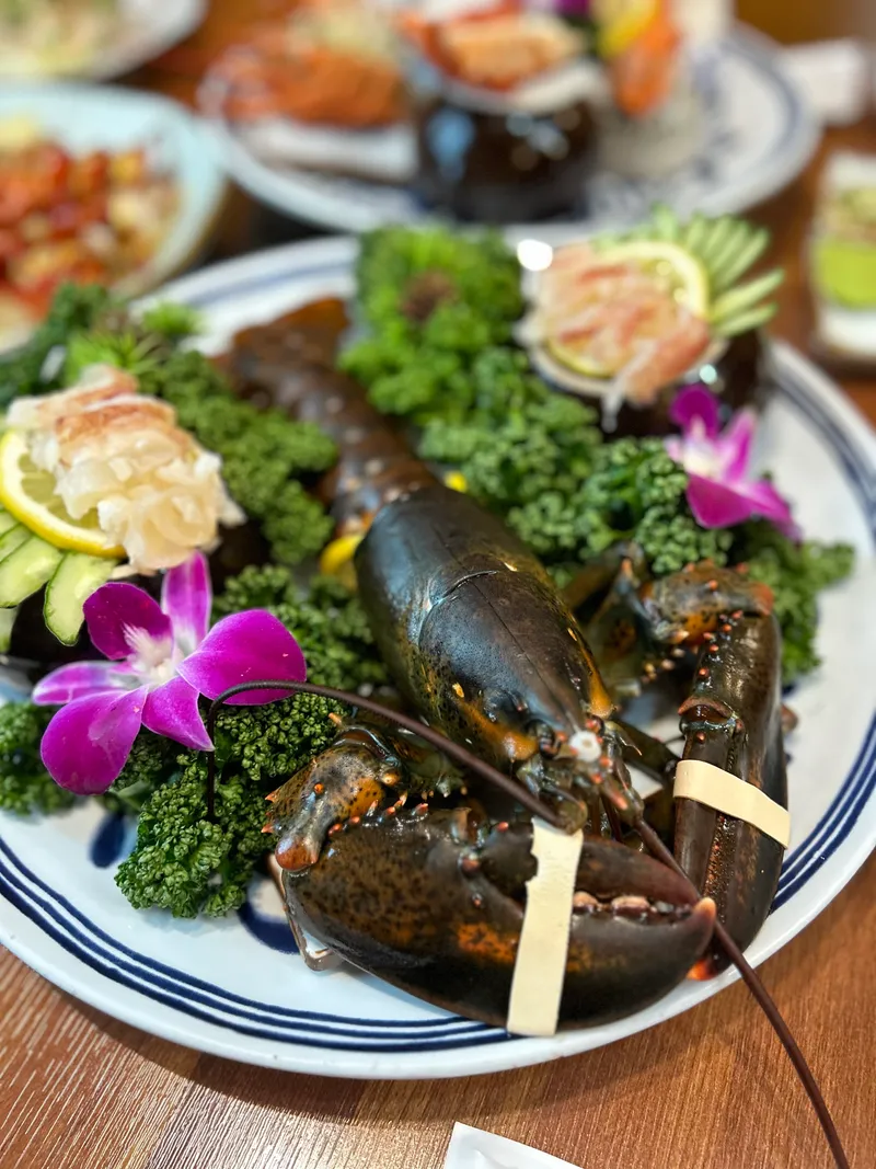 Best Raw fish dishes in Yuseong - Dongsin Susan