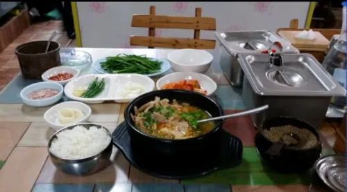 Best Pork Blood Sausage Soup in Mangwon - Mangwon-dong Pork Gukbap
