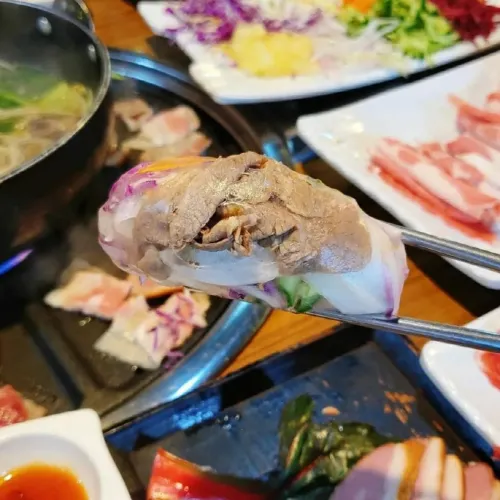 Mejor Noodles en  - 퀸즈가든 강남역점