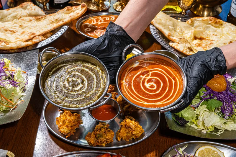 Best Indian-style fried chicken in Songdo - Meonokameona Songdo Branch