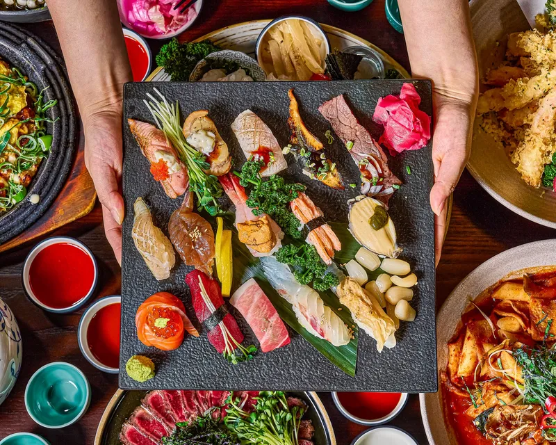 Mejor Fusion & Bar en  - 이자카야나무 서초점