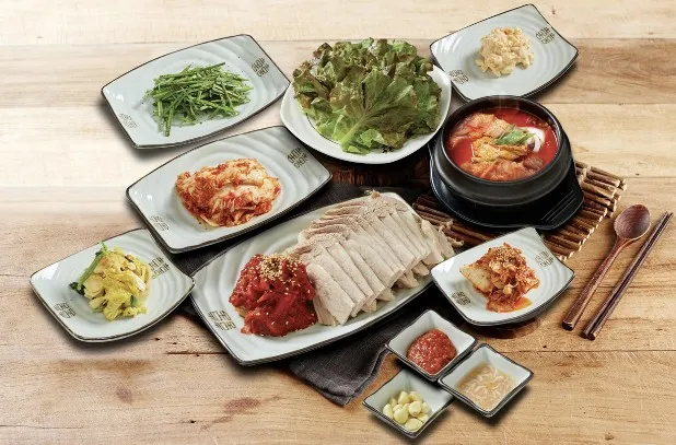 Best Spicy Stew in Hongdae - Gakshi Bossam