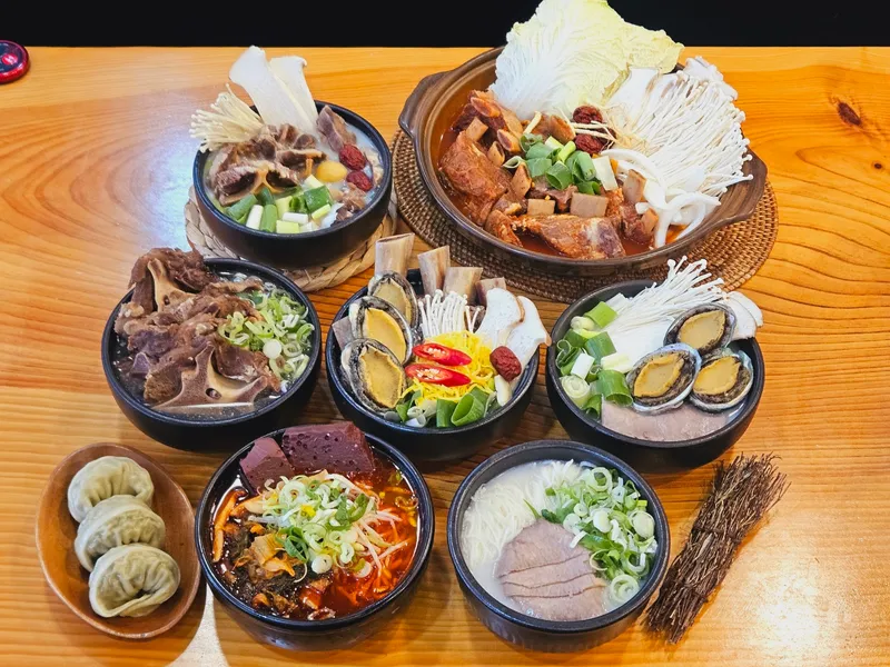 Best Seolleongtang in Suwon - Yejeongak Seolleongtang Bonjeom