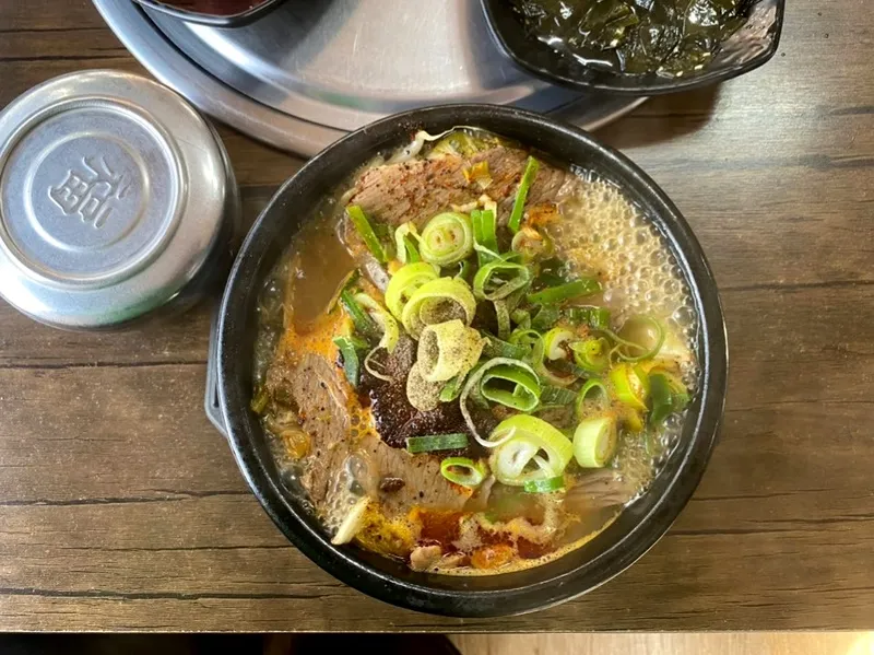 Mejor Beondegi Haejangguk en Seogwipo - 미풍해장국 표선점