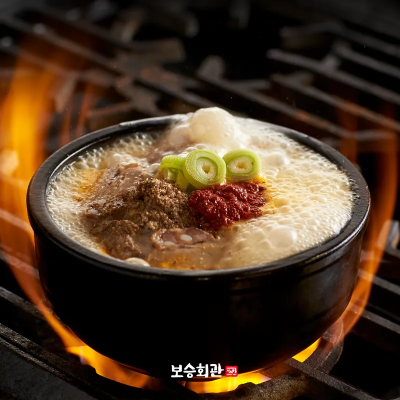 Mejor Korean blood sausage soup en Hongdae - 보승회관 홍대직영점
