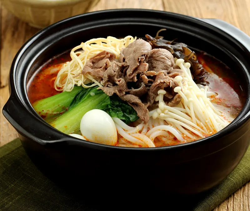 Best Jjajangmyeon in Yeongdeungpo - Lahwakungbu Yeongdeungpo Market