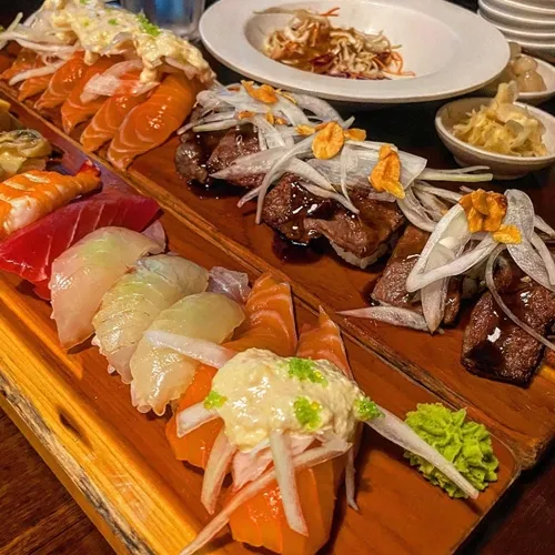 Best Sushi in  - Masinneun Chobapjip Jeongja Bonjeom Sushi