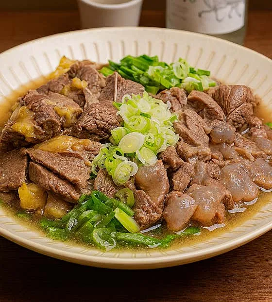 Best Seolleongtang in  - Cheongdam Myunghwaok Specialty Beef Bone Soup