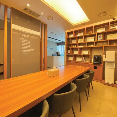 Cool Plastic Surgery Clinic