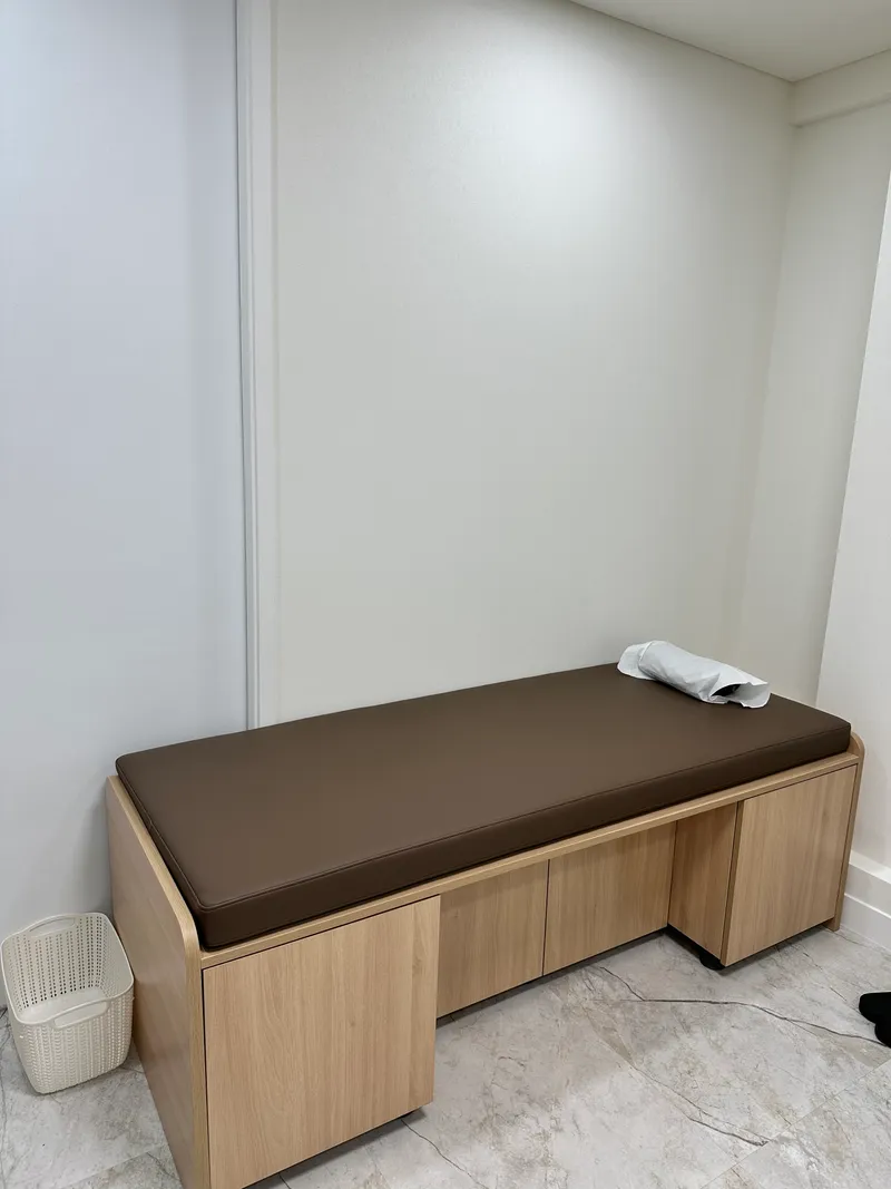 Apgujeong Dangbom Korean Medicine Clinic