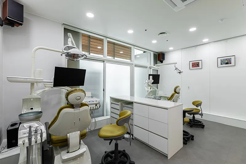 Yonsei Mongblanc Dental Clinic