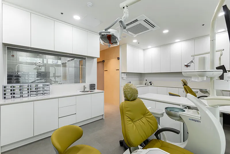 Yonsei Mongblanc Dental Clinic