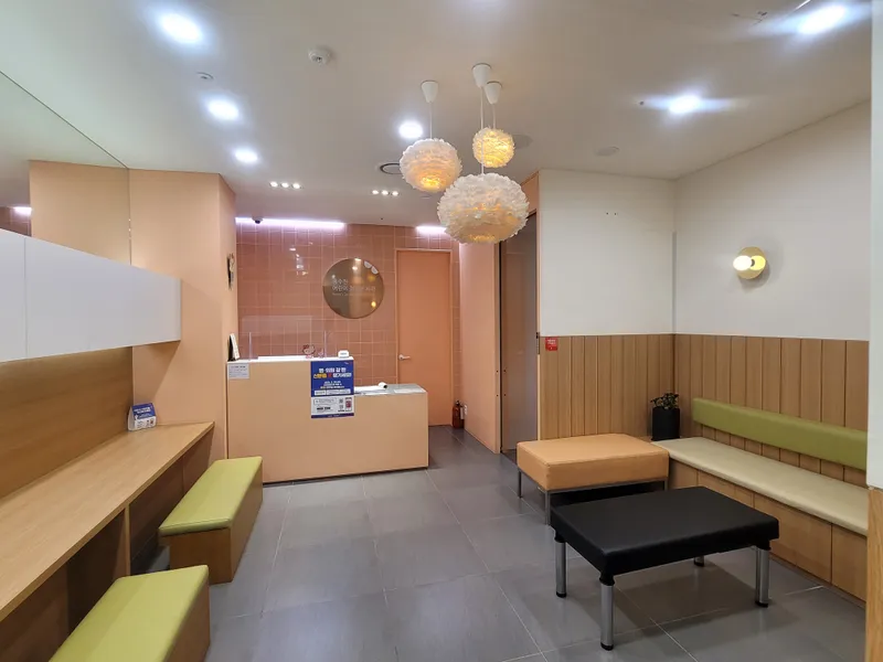 Hong Soo Jin Children's Dental Clinic