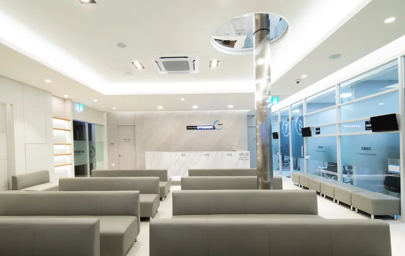 Apgujeong St. Mary's Eye Clinic