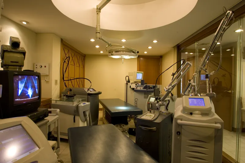 Shin Hak Cheol Dermatology Clinic