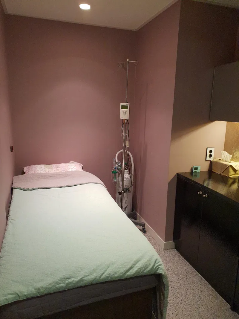 Dr. Bonsang Plastic Surgery Clinic