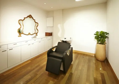 Dr. Ahn Hair Plantation Clinic