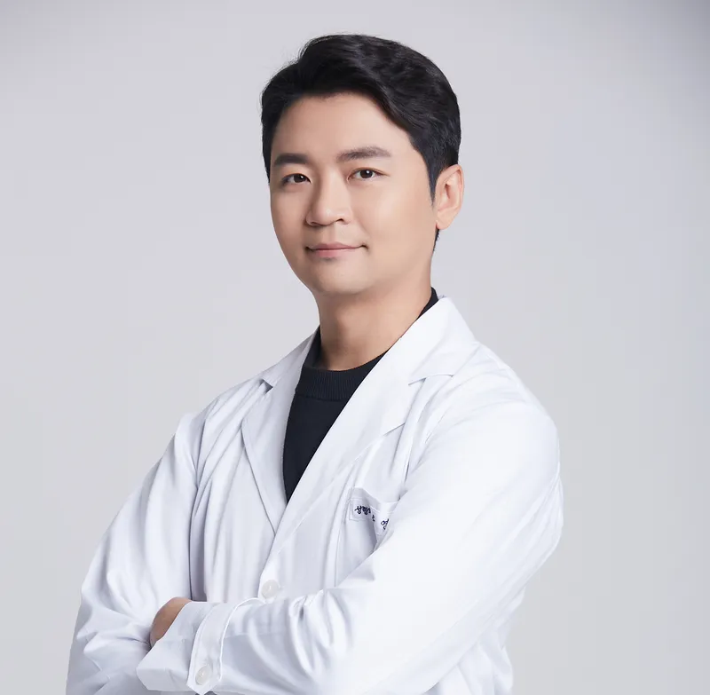 Roy Plastic Surgery Clinic