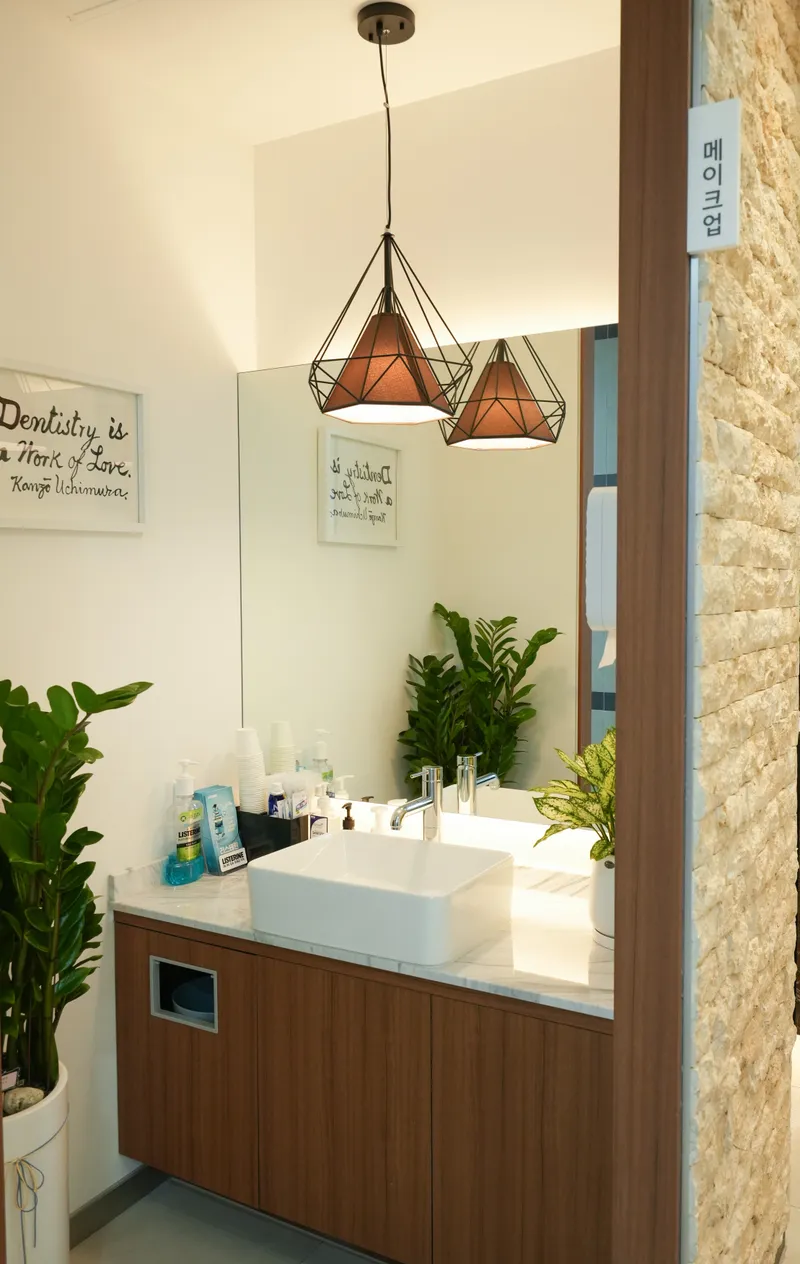 Lee Cheol-gyu Yonsei Dental Clinic