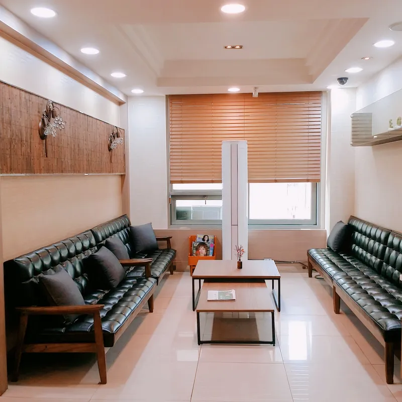 Seoul e-jo eun dental clinic