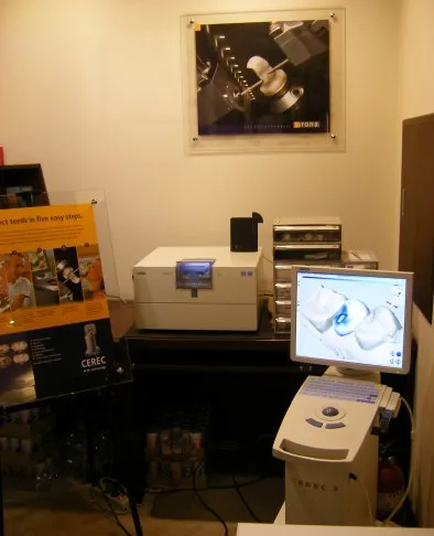 San Chi Dental Clinic