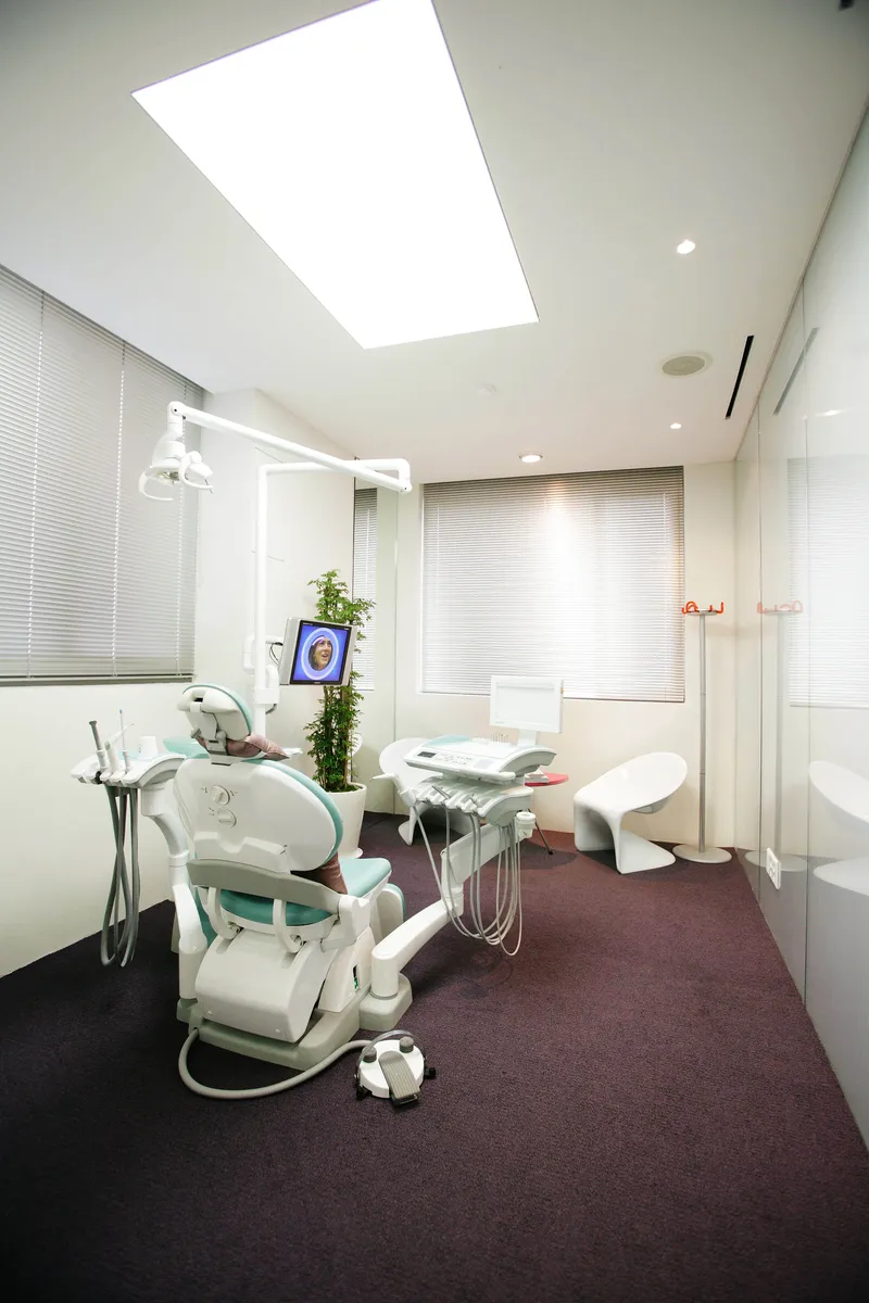 Cross Dental Clinic