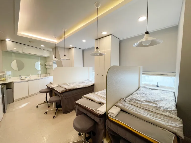 Cha & Park Dermatology Clinic Danggung Branch