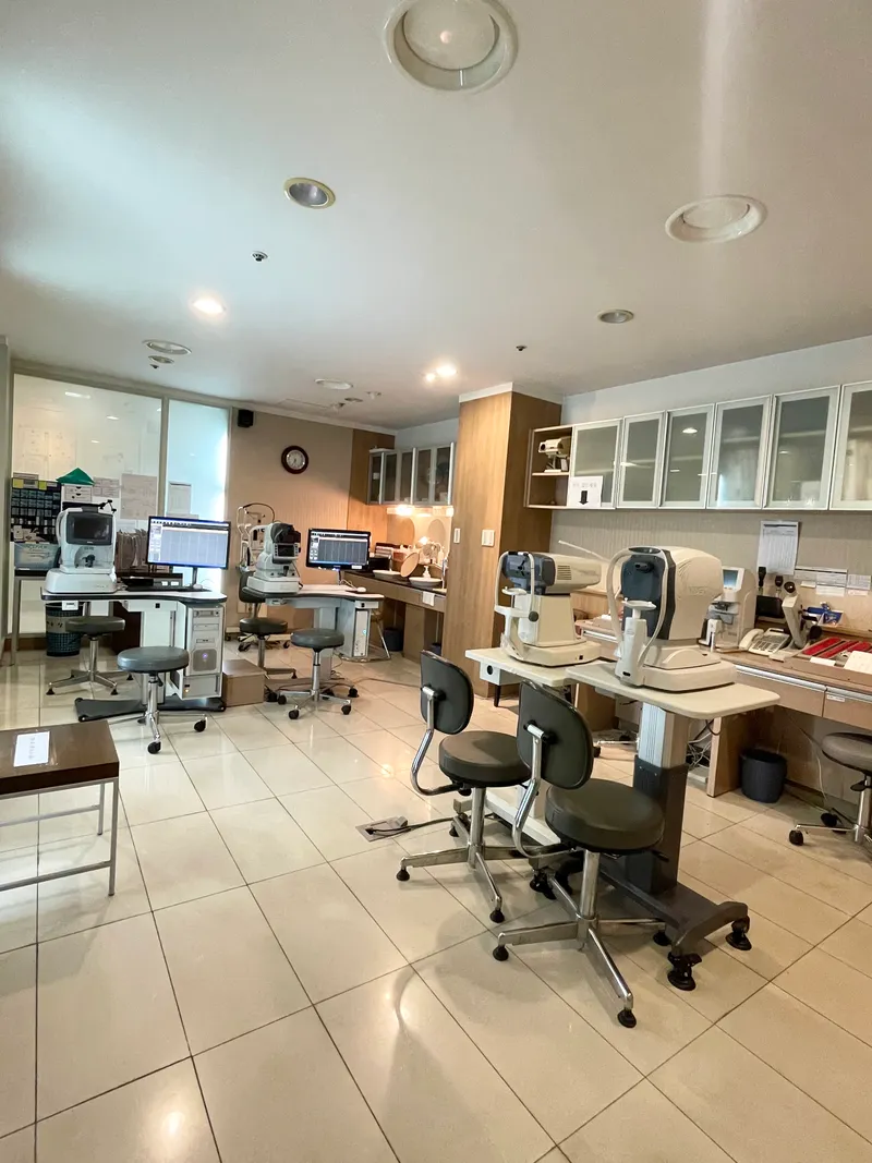 Plus St. Mary's Eye Clinic
